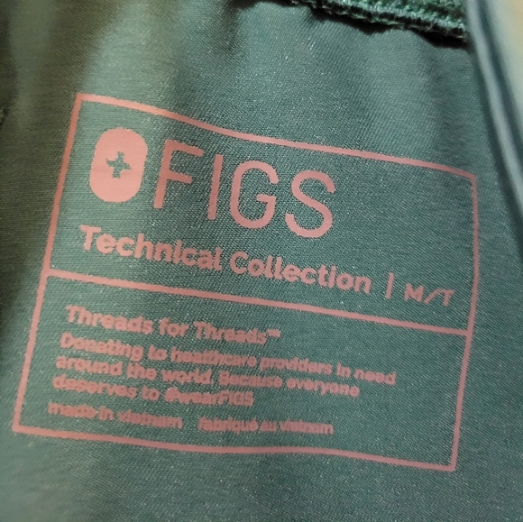 Figs scrub pants. Size Medium Tall M/T - Picture 2 of 2